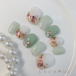  ♡アリッサムの押し花ネイル♡くすみグリーン