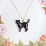 魔女の家の黒猫ちゃんネックレス