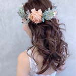 サーモンピンクのピオニーの花冠