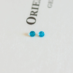 2mm ネオンブルーアパタイト・ルース・ペア　