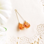 花しずくのシンプルピアス      オレンジ