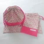 【ayamayu0321様専用】お弁当袋&コップ入れ(巾着袋)&ランチョンマット 3点セット ピンク花柄