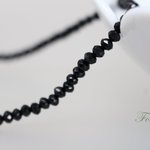 ガラスビーズ 約120個 楕円 3mm 多面カット 黒 ブラック (BOV03GBKJJMC)