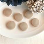 【8個】コイン　アクリル　プラスチック　ビーズ◇カフェオレ◇