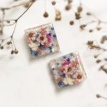 ❄️受注製作❄️綺麗なホワイトドライフラワーのレジンアクセサリー(ピアス・イヤリング) 