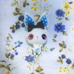 1)  白兎のティータイムボールチェーン