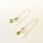 whitevanilla様オーダー ☆14kgf☆ペリドットのスクエアピアス