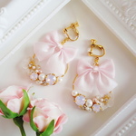 ビジュー♡フープ　～マットクリアなお花～　イヤリング/ピアス/フープ/ビジュー/スワロフスキー/パール/花/リボン