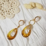 再販♡ホワイトドロップピアス/アシンメトリー/サージカルステンレス