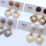 大ぶり＊コーデュロイ×アクリル大人イヤリング/ピアス