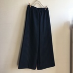 ストライプウールストレッチで作ったワイドパンツ