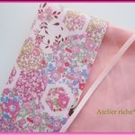 LIBERTY　Patchwork Stories   パッチワーク・ストーリーズ　ピンク系  手帳(A6サイズ対応)カバー&　文庫本サイズカバー　兼用タイプ◆ほぼ日手帳にも