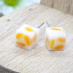 みかんたっぷり牛乳寒天ピアス