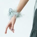 【冬季限定】mini｜ルイーズ｜彩る咲き編みシュシュ