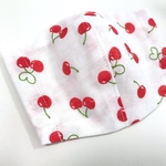 🍒抗ウイルスガーゼの立体マスク　小学生サイズ🍒チェリー柄　さくらんぼ　女の子　キッズM