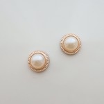 アンティークデザインパール  ノンホールピアス