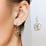 モードアシンメトリーsilverFlowerデザイン19ピアス＆イヤリング