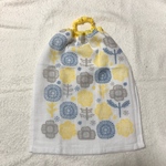 二つ折タオルエプロン 北欧柄黄色