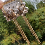 キラキラフラワーとビジューピアス