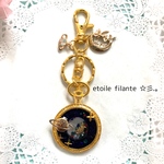 レジン  宇宙のシャカシャカキーホルダー