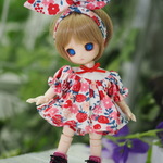 オビツ11　イチゴのワンピース