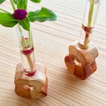木曽ひのきで作った一輪挿し/2個売（ギター）ギフトボックス入り