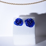 【送料無料】ハンドメイドピアス　青いバラ