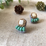 ビーズ刺繍＊チェコビーズピアス