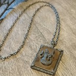 メデューサのヴィンテージシルバーネックレス