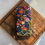 青藍〜和布刺繍 和風 和柄 スマホケース【iPhone8 /iPhone7共通】 