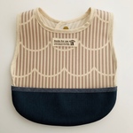 なみなみストライプ×デニム（ベージュ）のお食事エプロン