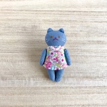 猫のブローチ