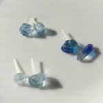 鉱石ピアス