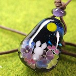 お月見うさぎのガラスチョーカー☆とんぼ玉