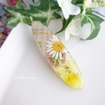 押し花のヘアクリップ(少し訳あり)／前髪クリップ／サイドクリップ／髪留め／髪飾り／レジン