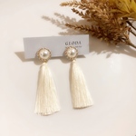 パール×ロングタッセルピアス／フリンジピアス／パールカボション／樹脂／お呼ばれ／結婚式／上品
