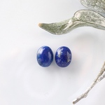 12月の誕生石。14kgf  深みのあるブルー。  ラピスラズリの一粒ピアス or イヤリング