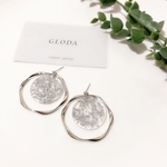 銀粉クリア×シルバーサークルピアス／イヤリング ／樹脂／アレルギー対応／大ぶり／上品／フォーマル／お呼ばれ