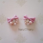 キラキラビジュー　＆　パール　ライトパープルリボン　樹脂ピアス