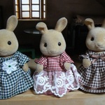 シルバニア服　3着セット　Ｑ　ウサギさん
