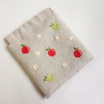 【 ＹＵ様 ご予約分 】リネンの刺繍バネポーチ（赤＆青リンゴ・リンゴの花）