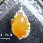 オレンジヘアー・クォーツペンダント（ワイヤージュエリー☆ワイヤーアクセサリー☆ワイヤーラッピング天然石ネックレス）