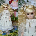リカちゃん　22㎝ doll　オフホワイト☆ふわふわワンピース☆