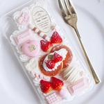 ましゅお様オーダー★ホイップとイチゴパンケーキのiPhoneXRケース、ピルケース1点