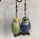 ※専用ページです※aest1122様のコザクラちゃんのストラップです♪羊毛フェルト