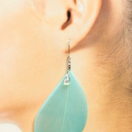 羽根と雫~BLUE~(316) ピアス/イヤリング/ノンホールピアス/樹脂ピアス