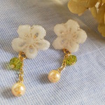 ☆ワンコインシリーズ☆　小さなお花のレース　ポストピアス