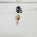 切り絵の片耳ピアス[管狐B]