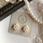 まとめ買いの方に♡パールのフラワーピアス／イヤリング　