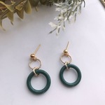 【Xmasセール！100円引き！】グリーンフープシンプルピアス【ピアス・ノンホール】